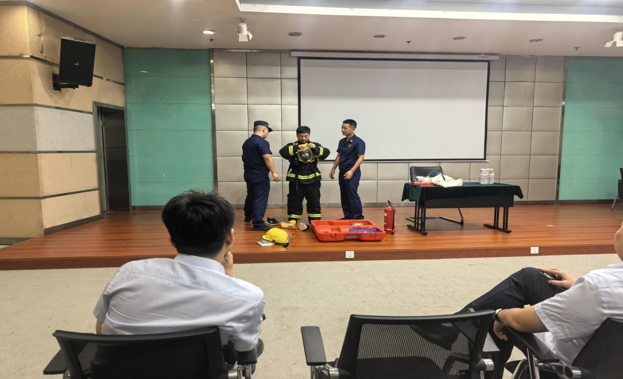 陕西自然博物馆举办义务消防队技能培训