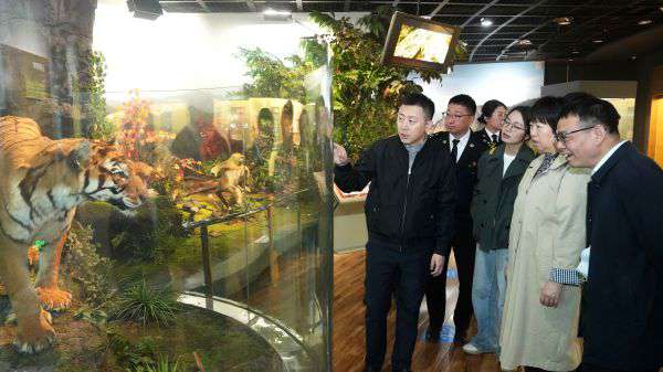 陕西自然博物馆与西安海关 携手开展主题活动  共筑国门安全防线